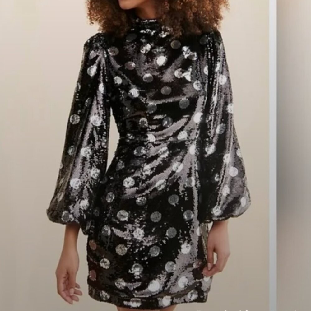Sequined bell sleeve polka dot dress - size medium